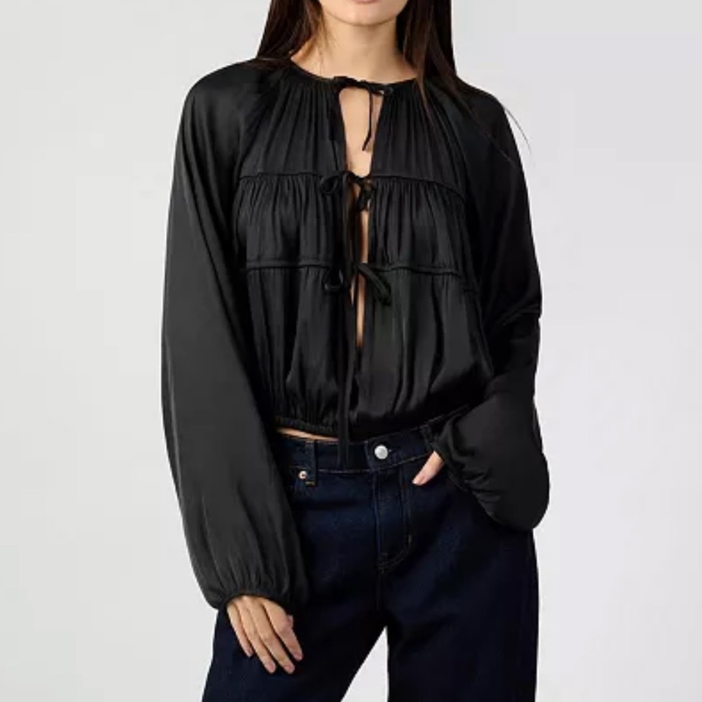 Laude the Label Tie Satin Long Sleeve Top